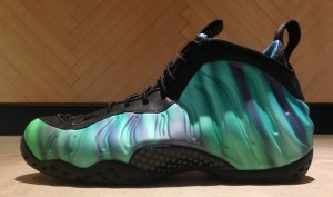 Nike-Air-Foamposite-One-Northern-Lights-2