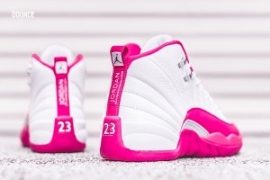 air-jordan-12-valentines-day-white-pink-5