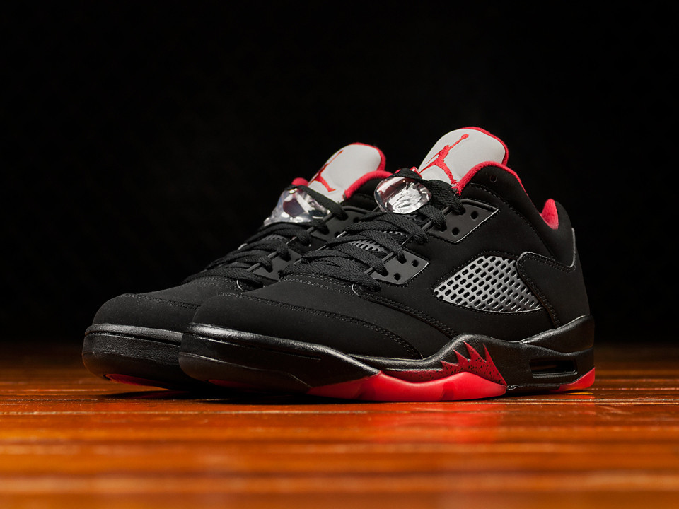 直リンク掲載 2月27日発売 Nike Air Jordan 5 Retro Low "Alternate" | Sneaker Box