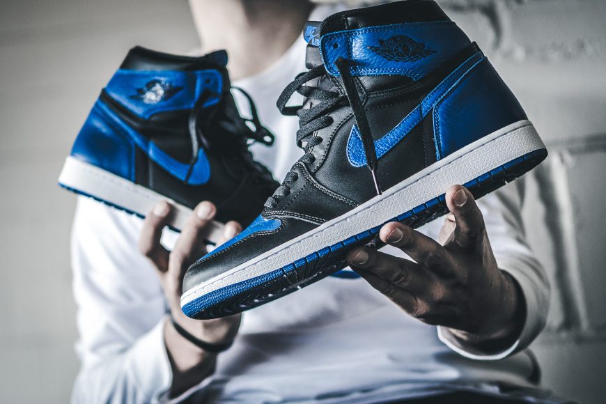 NIKE AIR JORDAN 1 HIGH OG ROYAL 2017製 - スニーカー